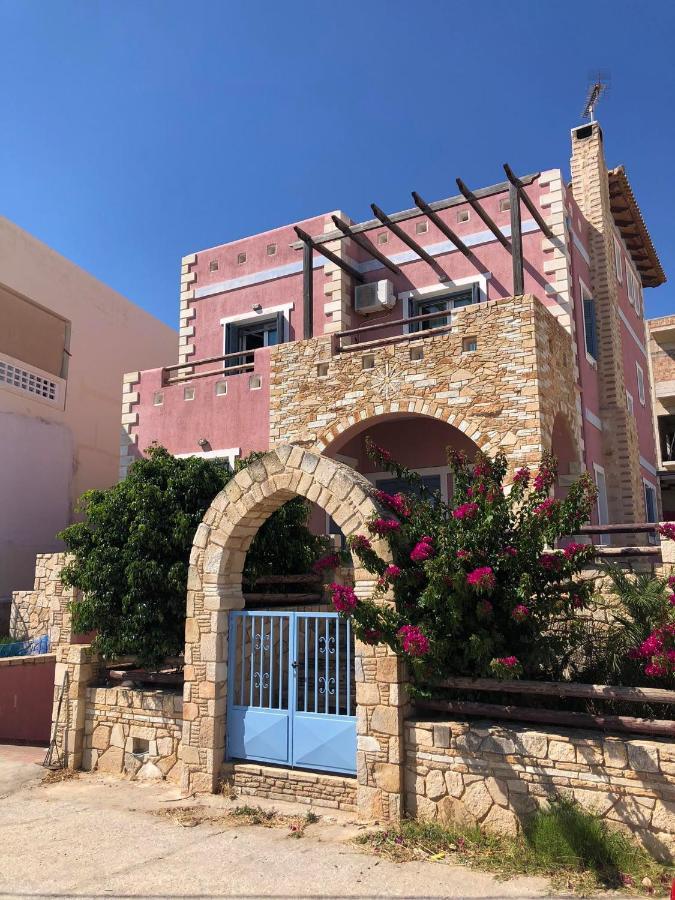 Pink House Apartment Palaiochora Exterior photo